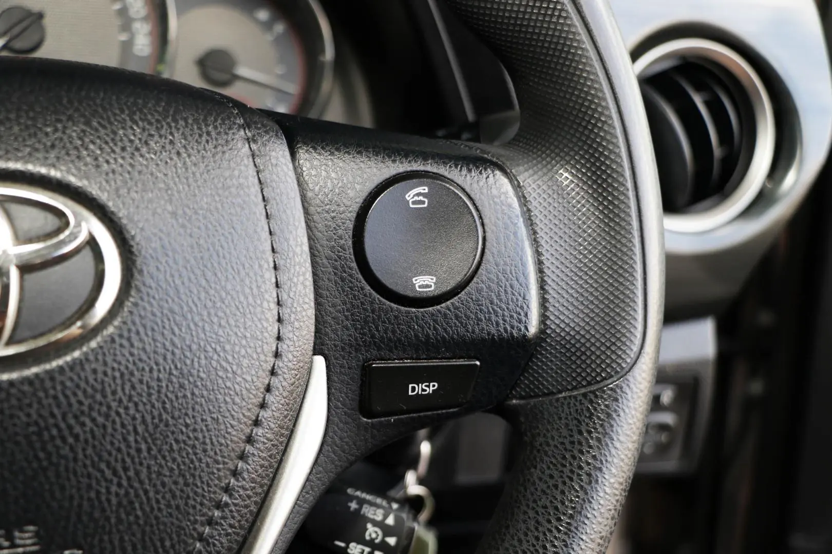 2012 Toyota Corolla Gallery Image 13