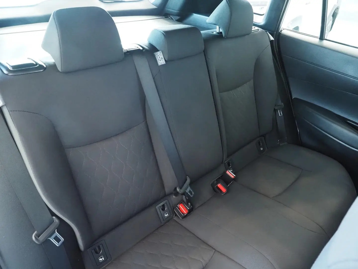 2024 Toyota Corolla Cross Gallery Image 15