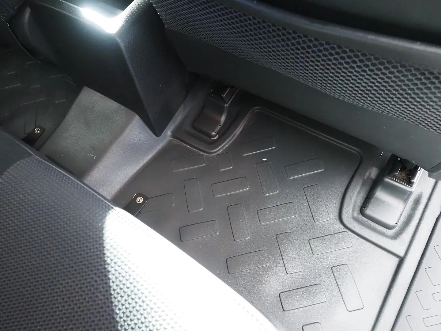 2013 Toyota FJ Cruiser Gallery Image 10