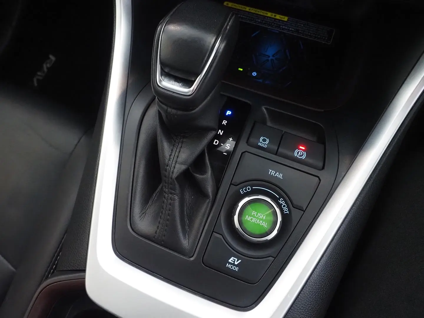 2021 Toyota RAV4 Gallery Image 22