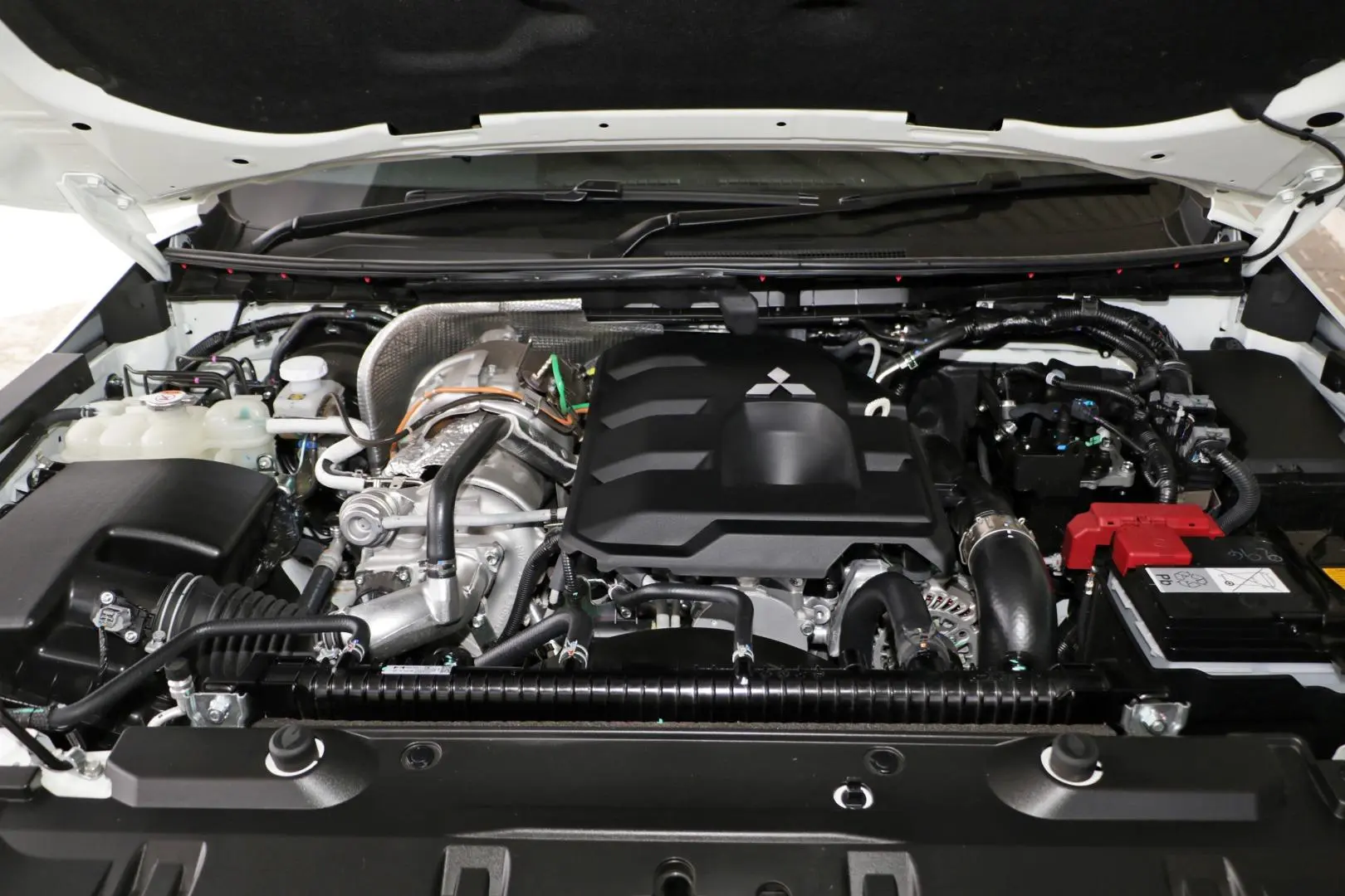 2025 Mitsubishi Triton Gallery Image 19