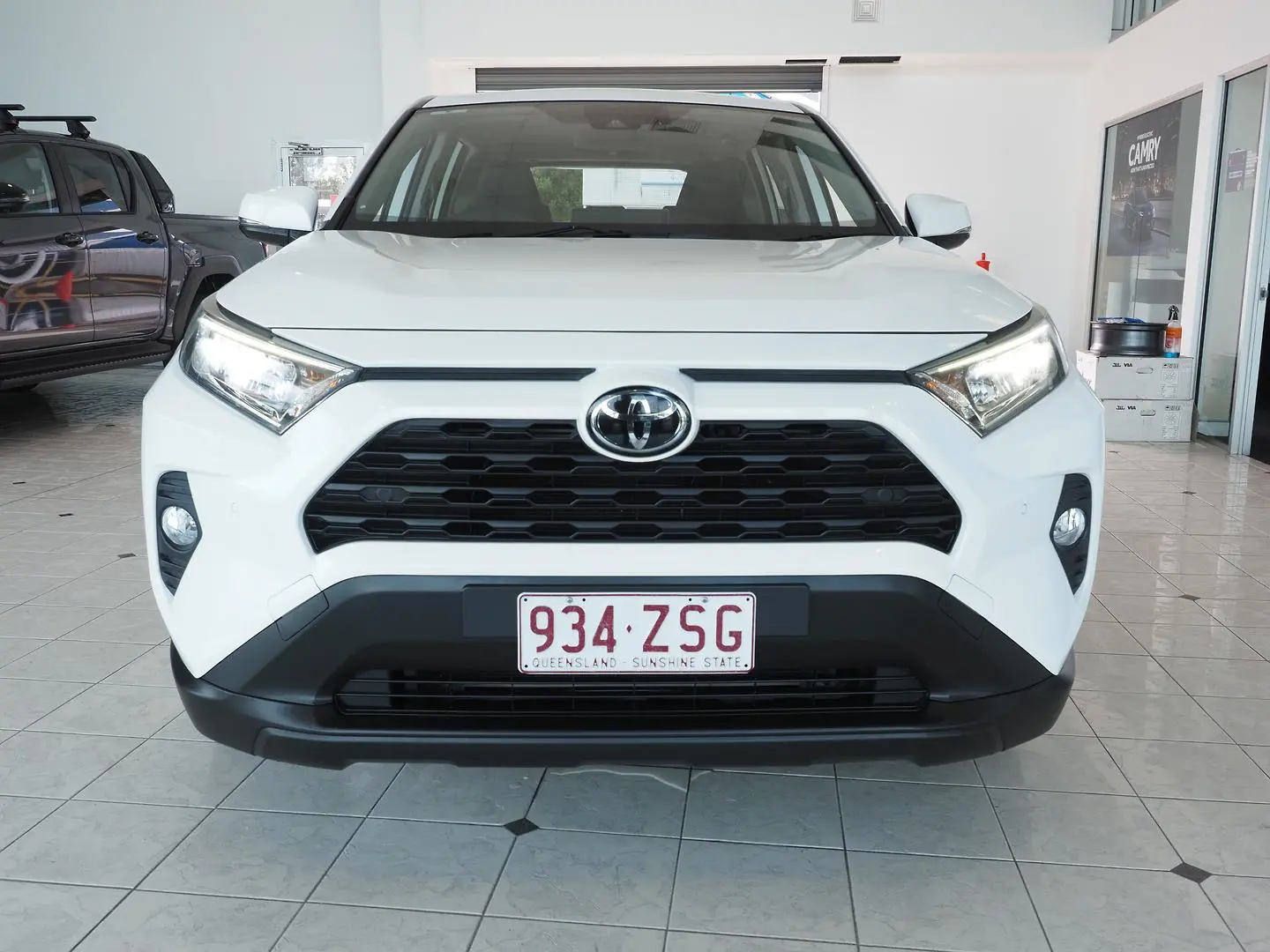 2020 Toyota RAV4 Gallery Image 10