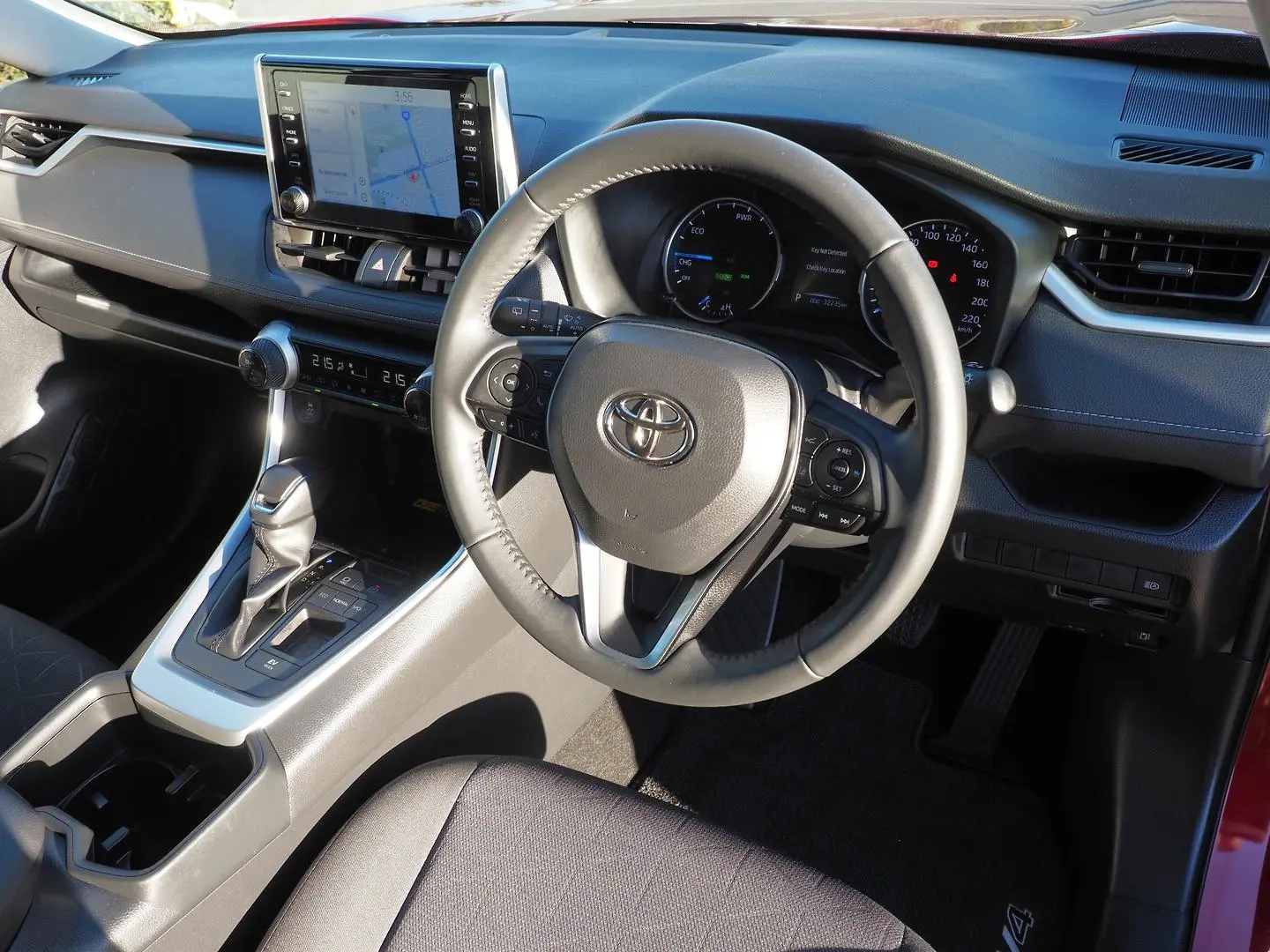 2022 Toyota RAV4 Gallery Image 4