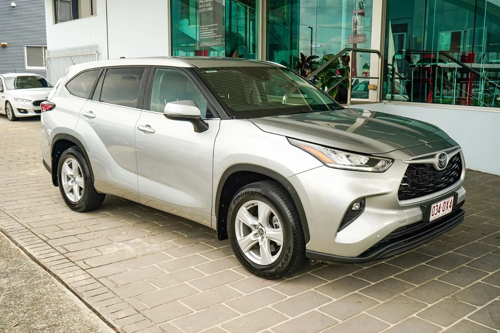 2024 Toyota Kluger Gallery Image 2