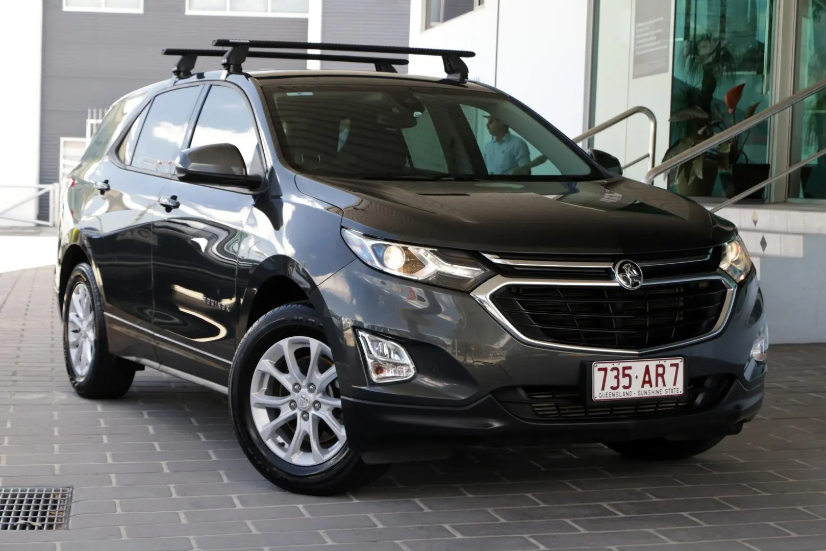 2020 Holden Equinox Gallery Image 1