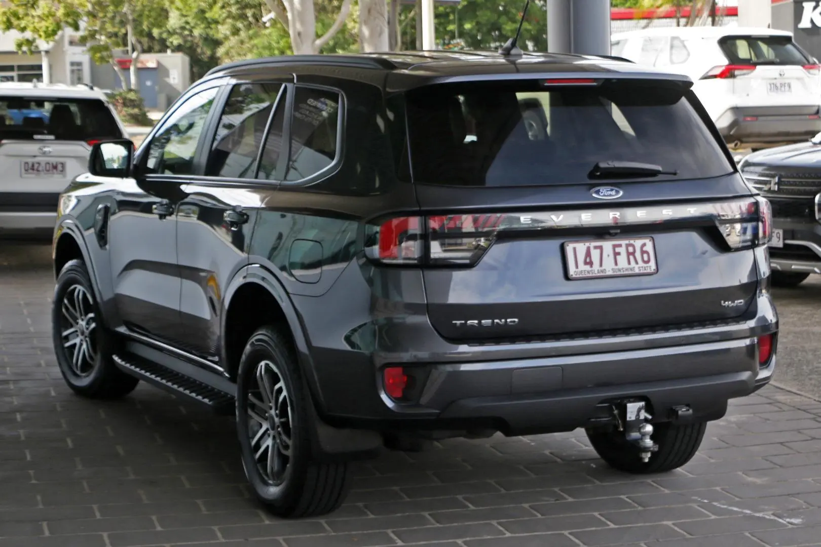 2022 Ford Everest Gallery Image 2
