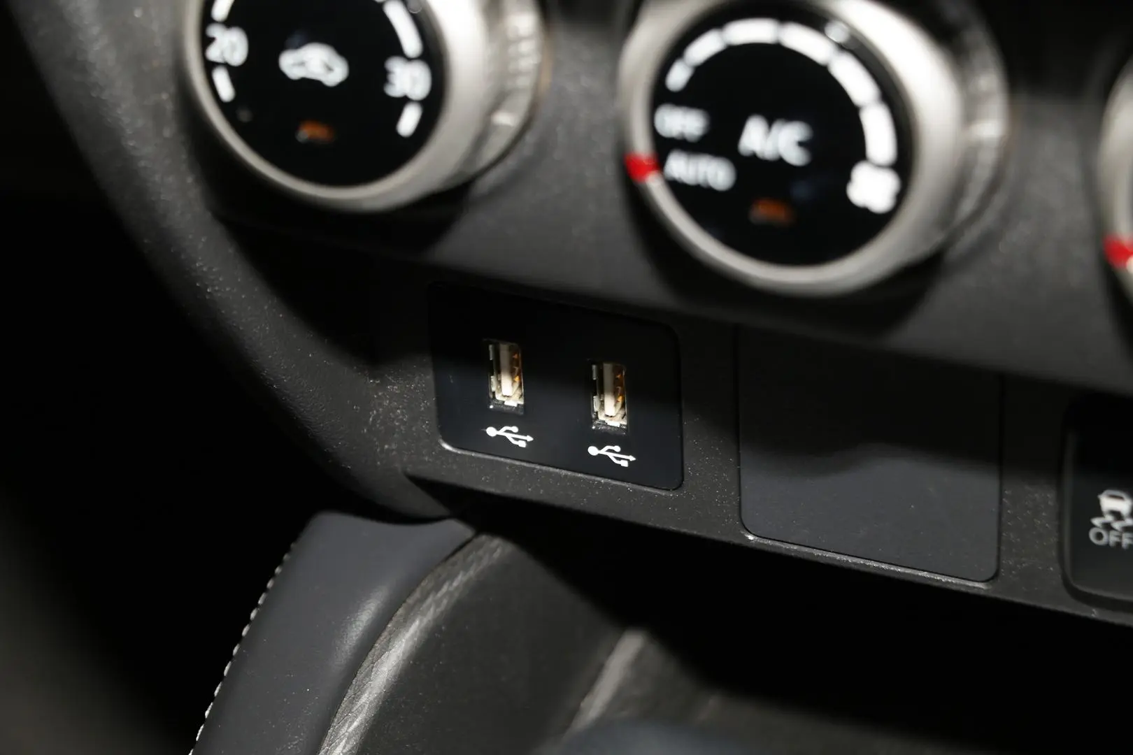 2022 Mitsubishi ASX Gallery Image 18