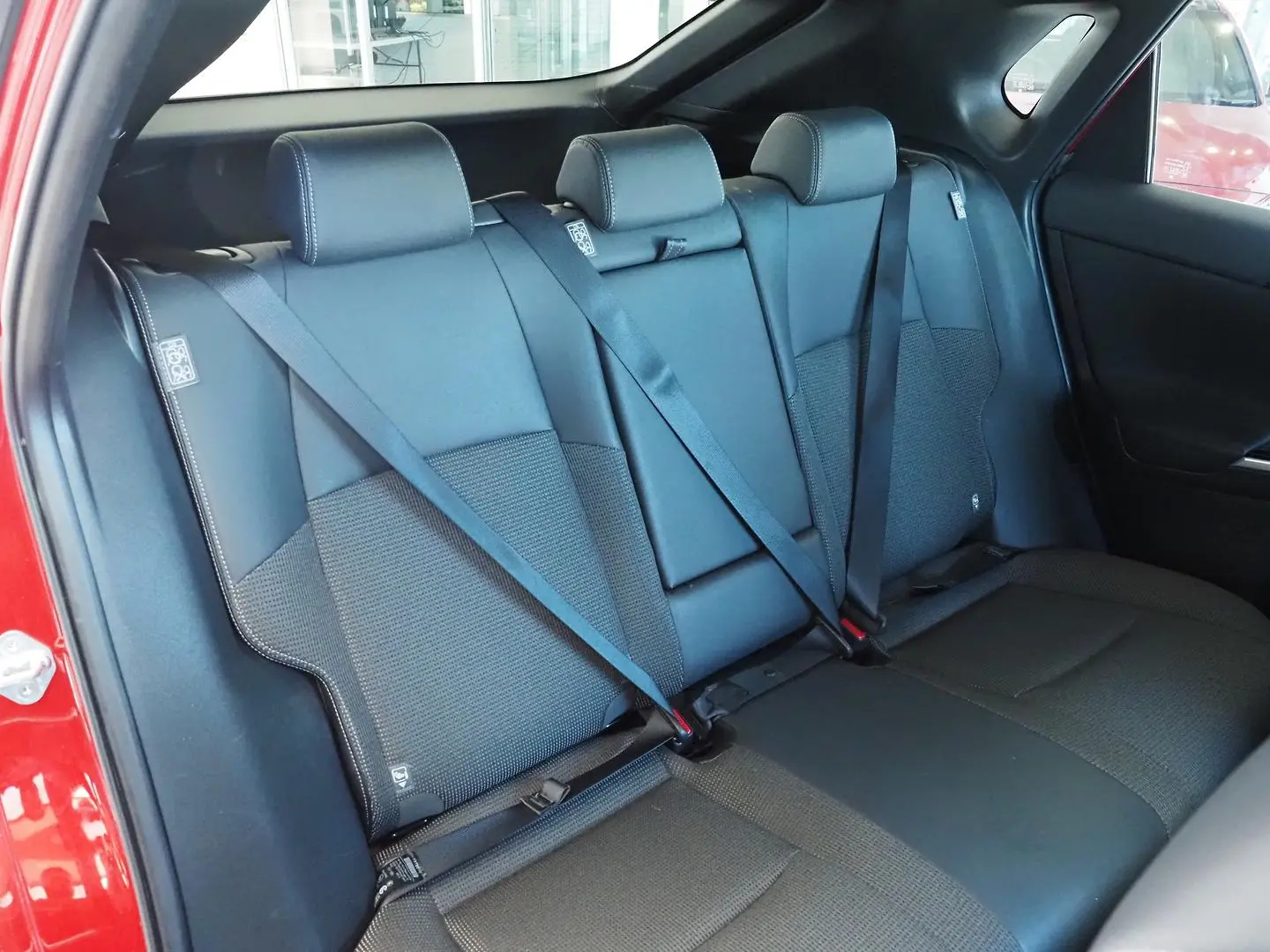 2024 Toyota bZ4X Gallery Image 16