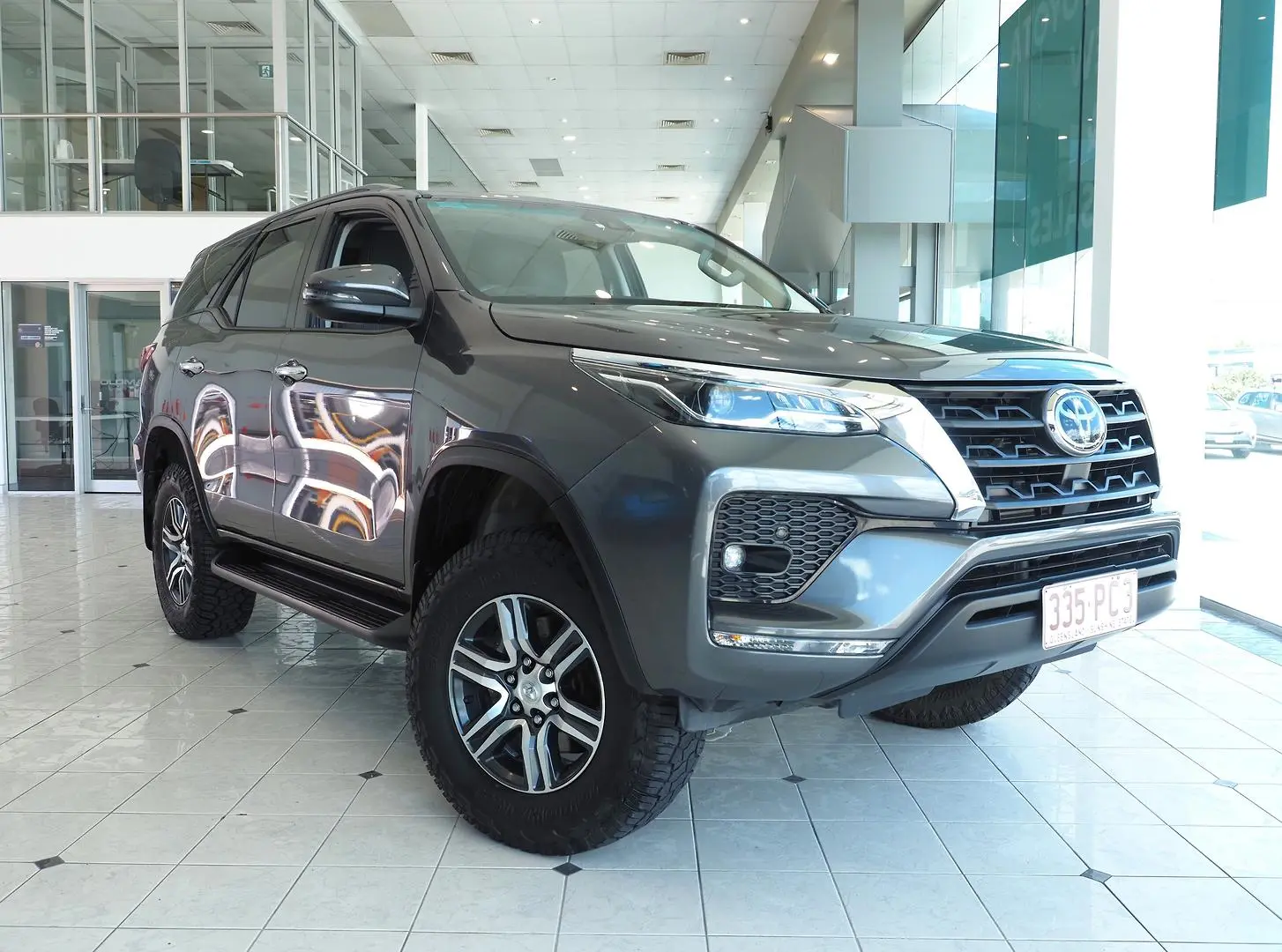 2022 Toyota Fortuner Gallery Image 1