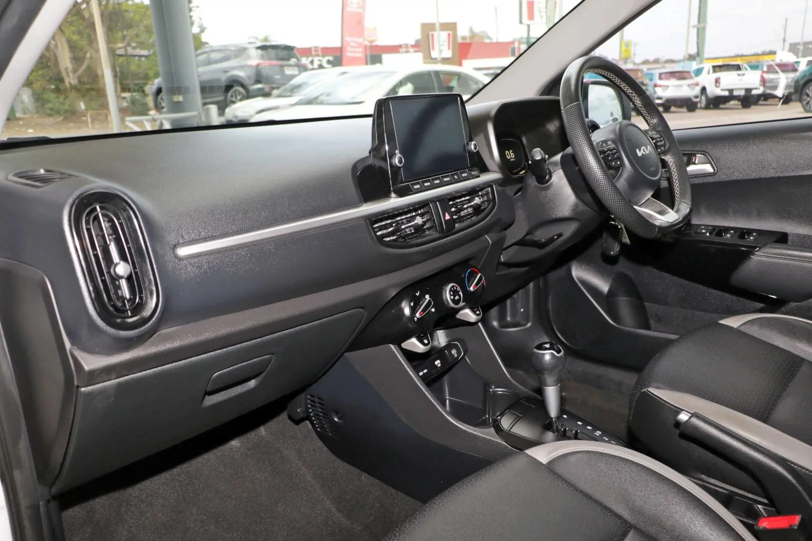 2024 Kia Picanto Gallery Image 7