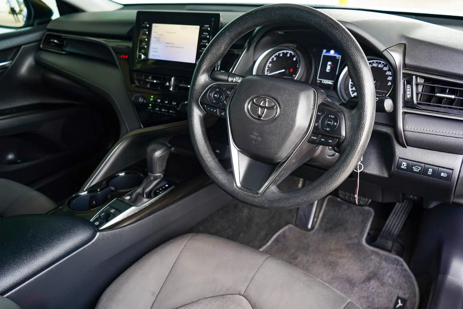 2021 Toyota Camry Gallery Image 6