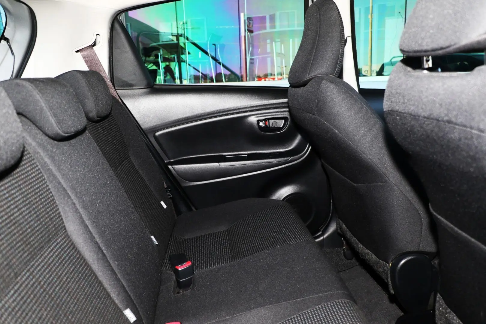2019 Toyota Yaris Gallery Image 11
