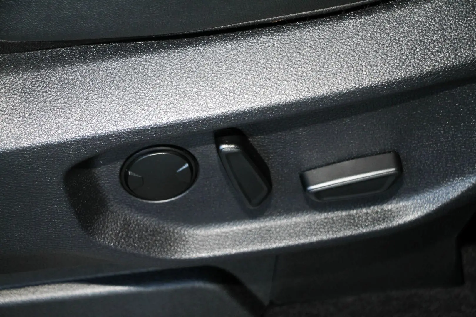 2024 Ford Everest Gallery Image 16