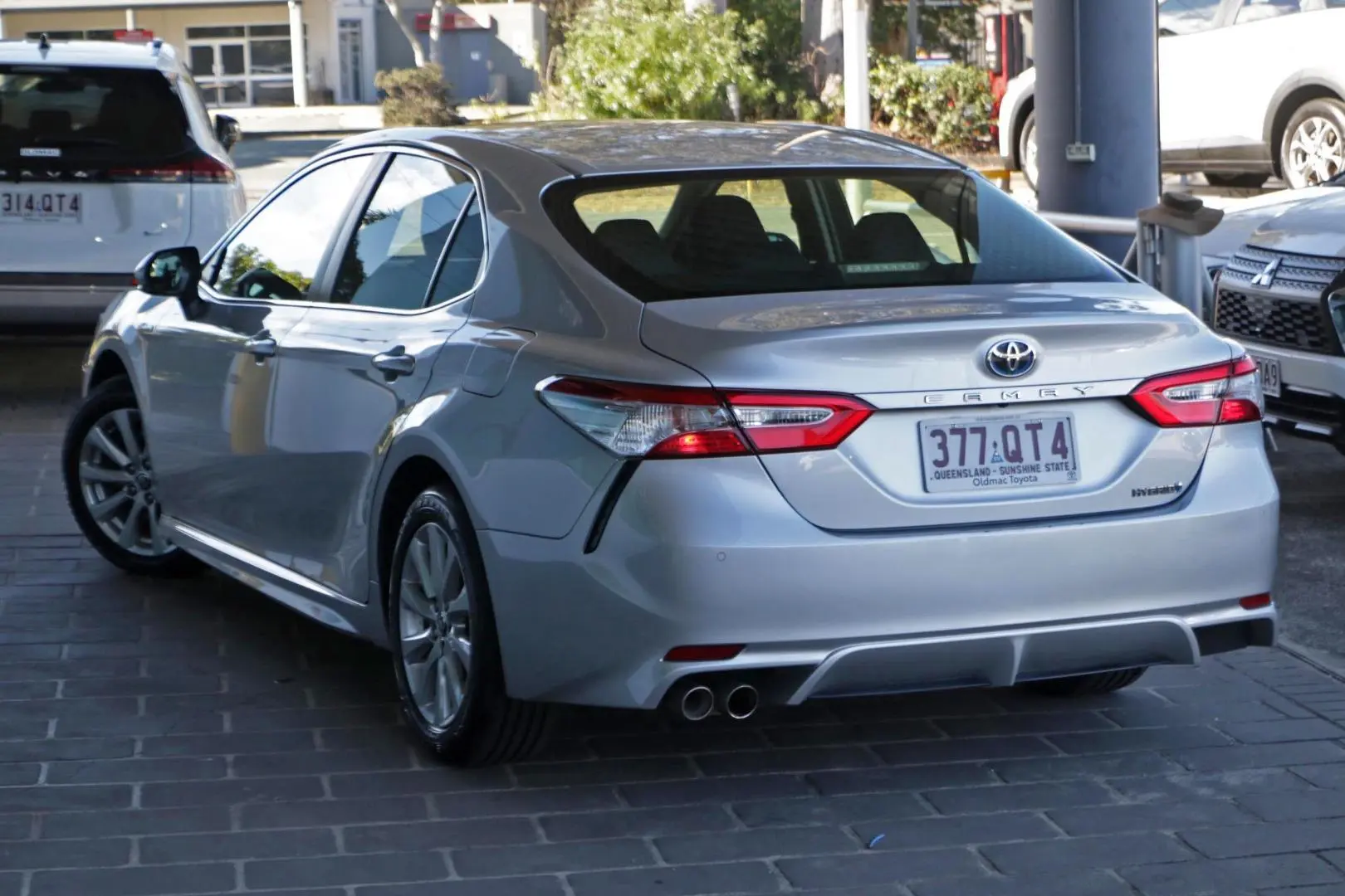 2021 Toyota Camry Gallery Image 2