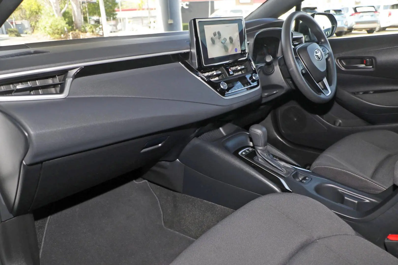 2025 Toyota Corolla Gallery Image 8