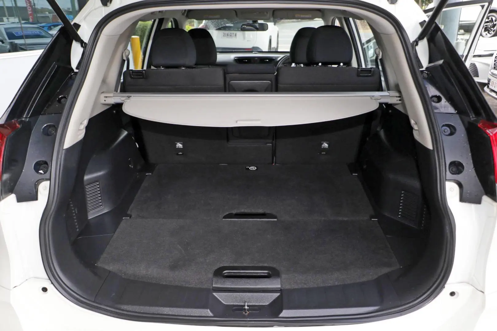 2018 Nissan X-TRAIL Gallery Image 21