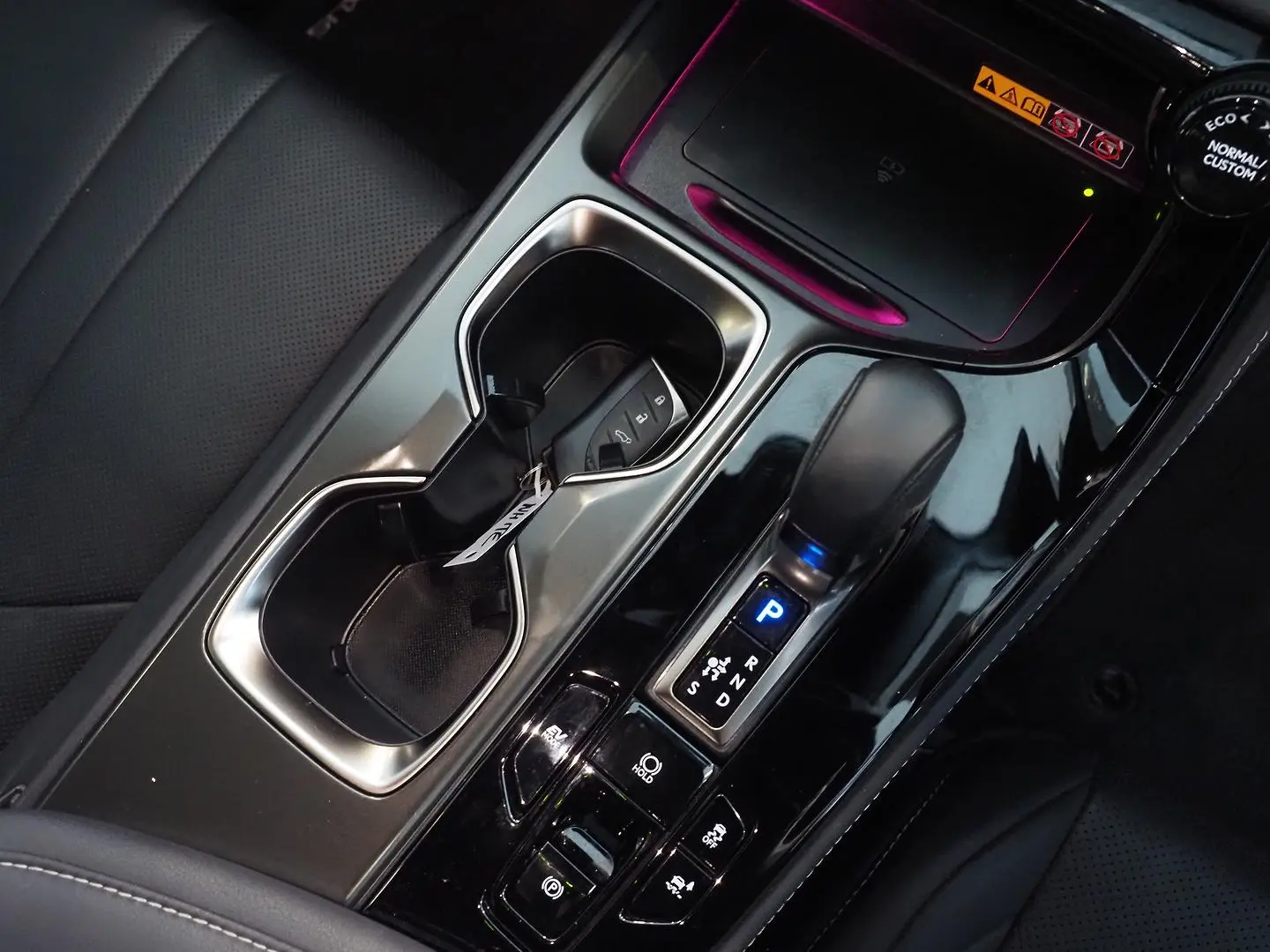 2024 Lexus NX Gallery Image 24