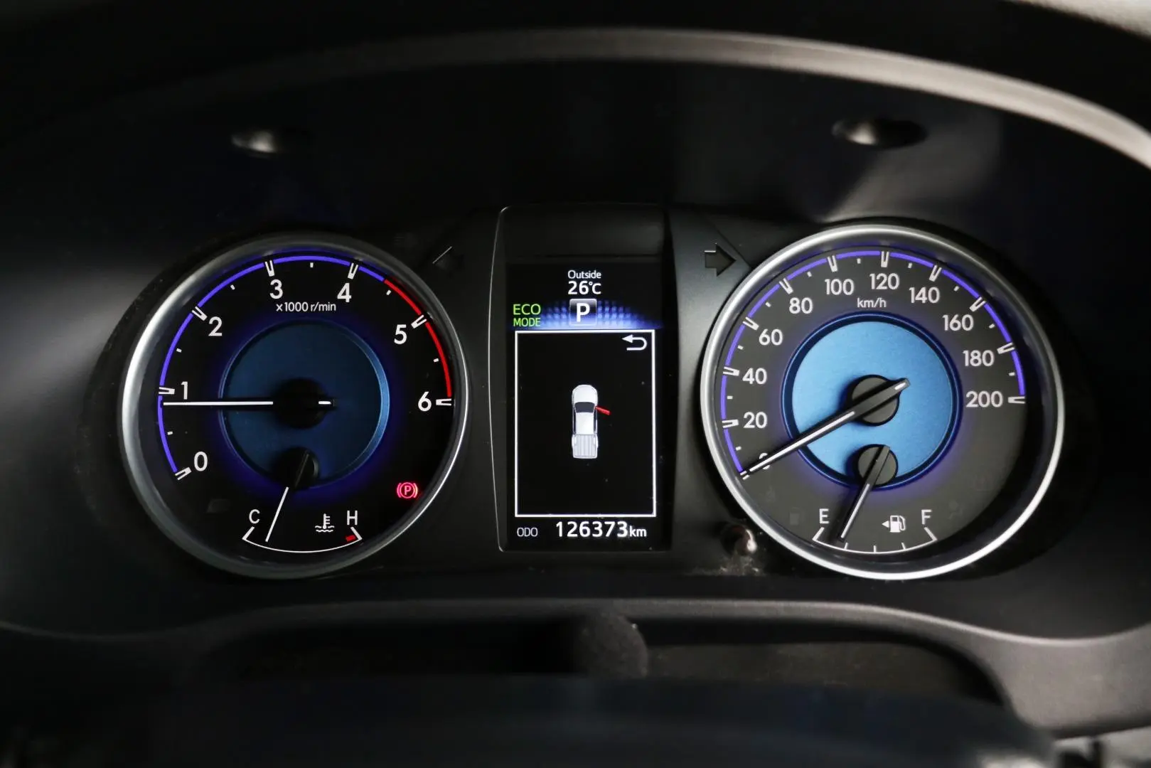 2018 Toyota Hilux Gallery Image 10