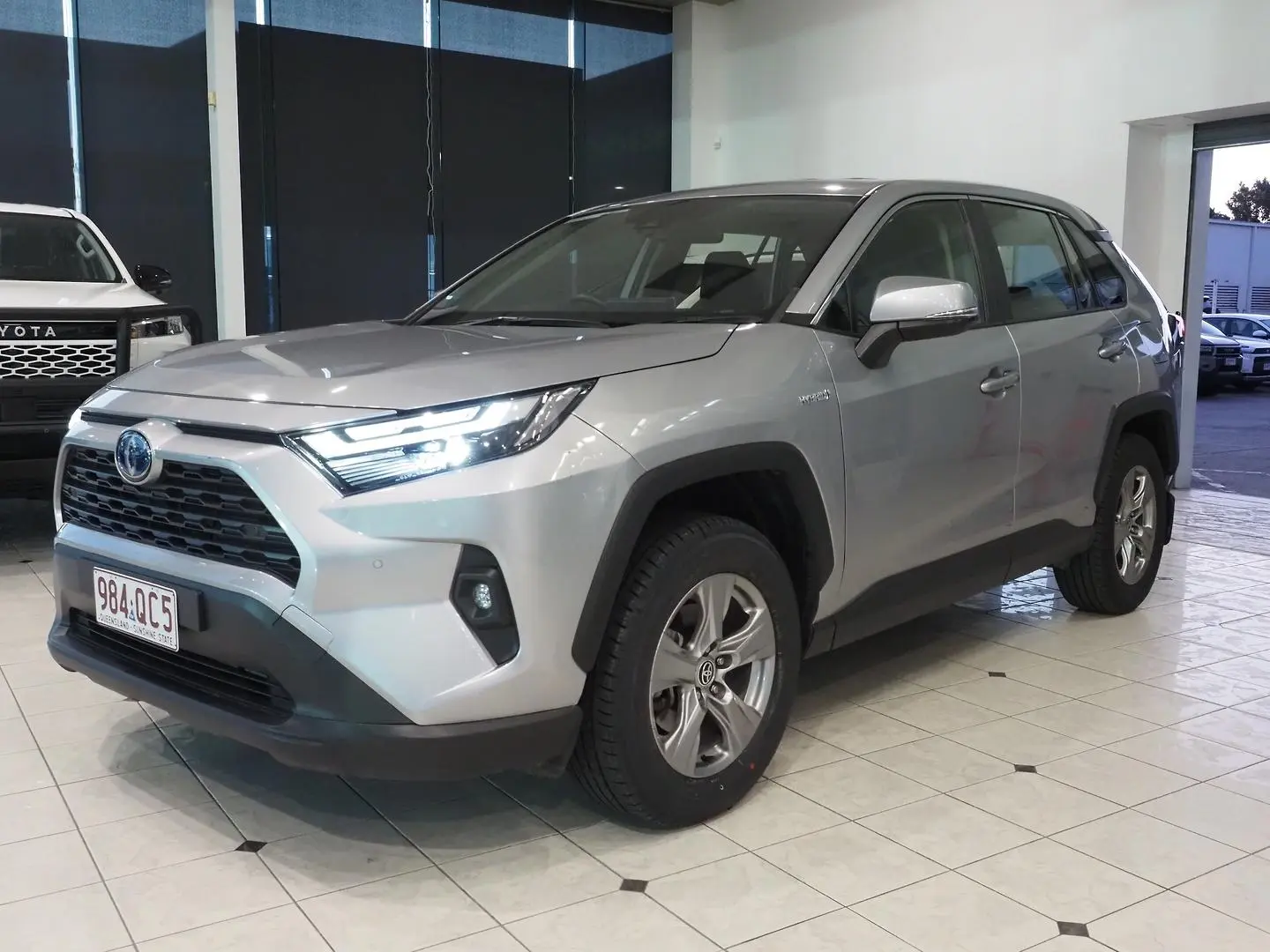 2024 Toyota RAV4 Gallery Image 11