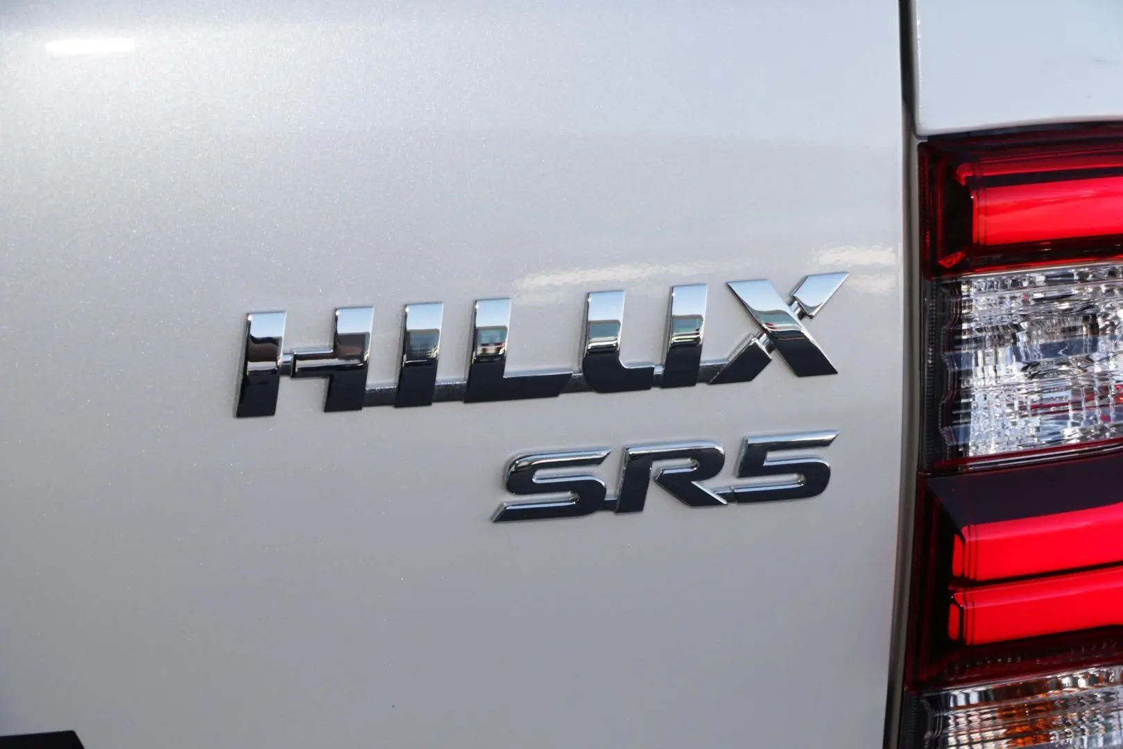 2025 Toyota Hilux Gallery Image 25