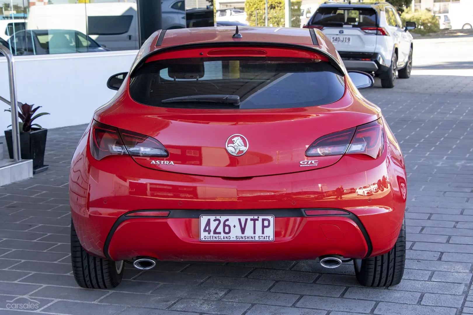 2015 Holden Astra Image 5