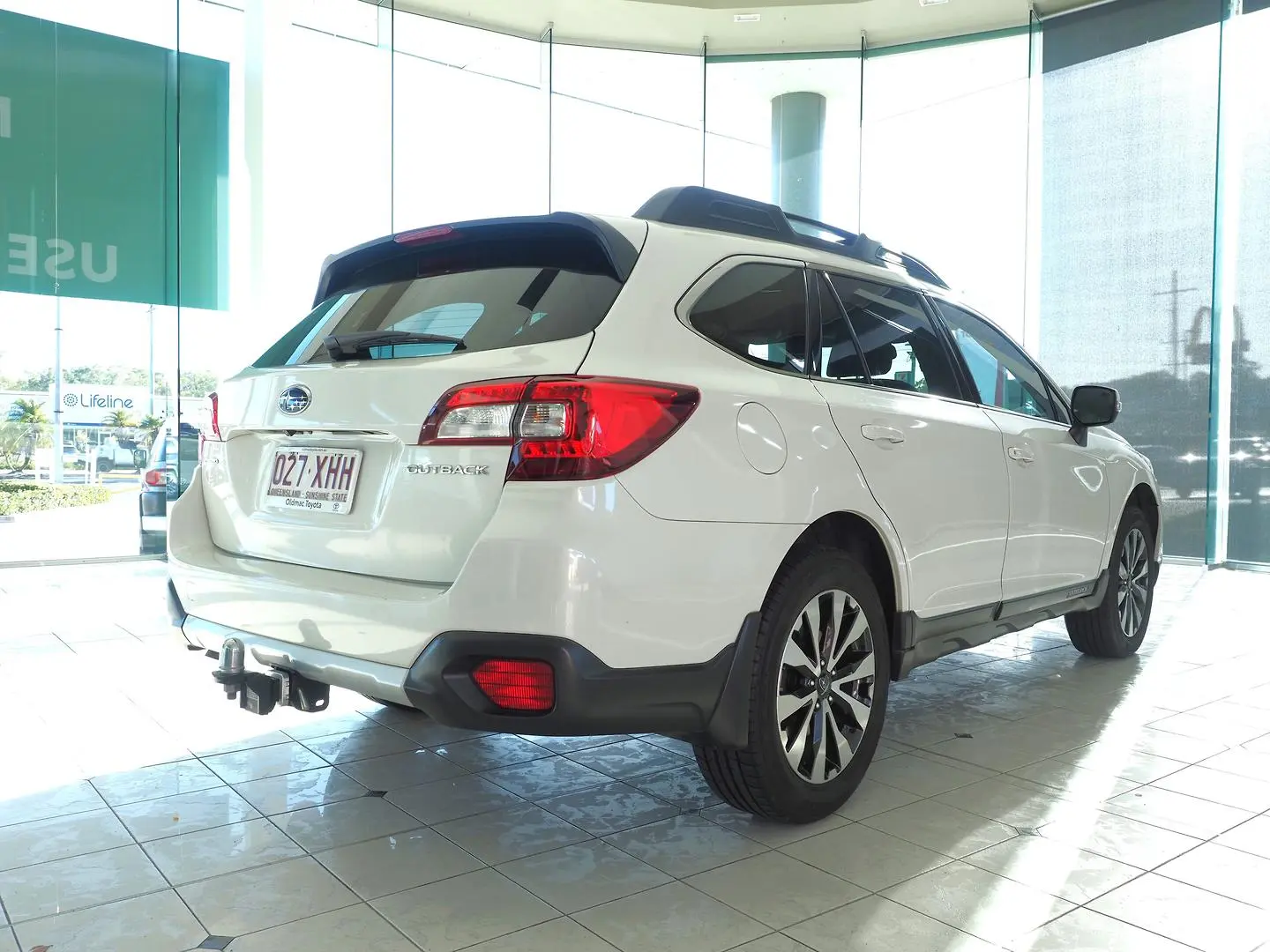 2017 Subaru Outback Gallery Image 3