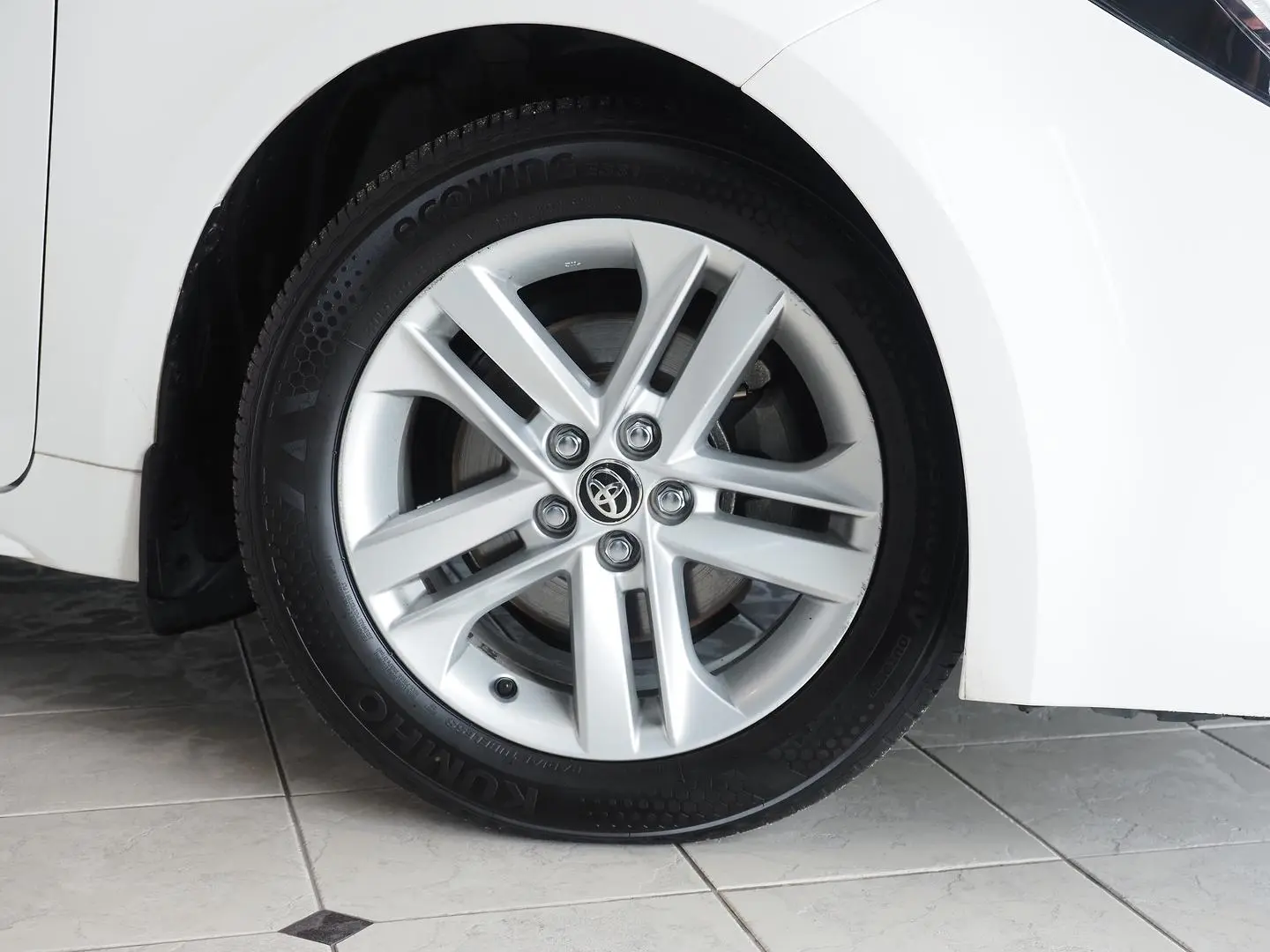 2021 Toyota Corolla Gallery Image 12