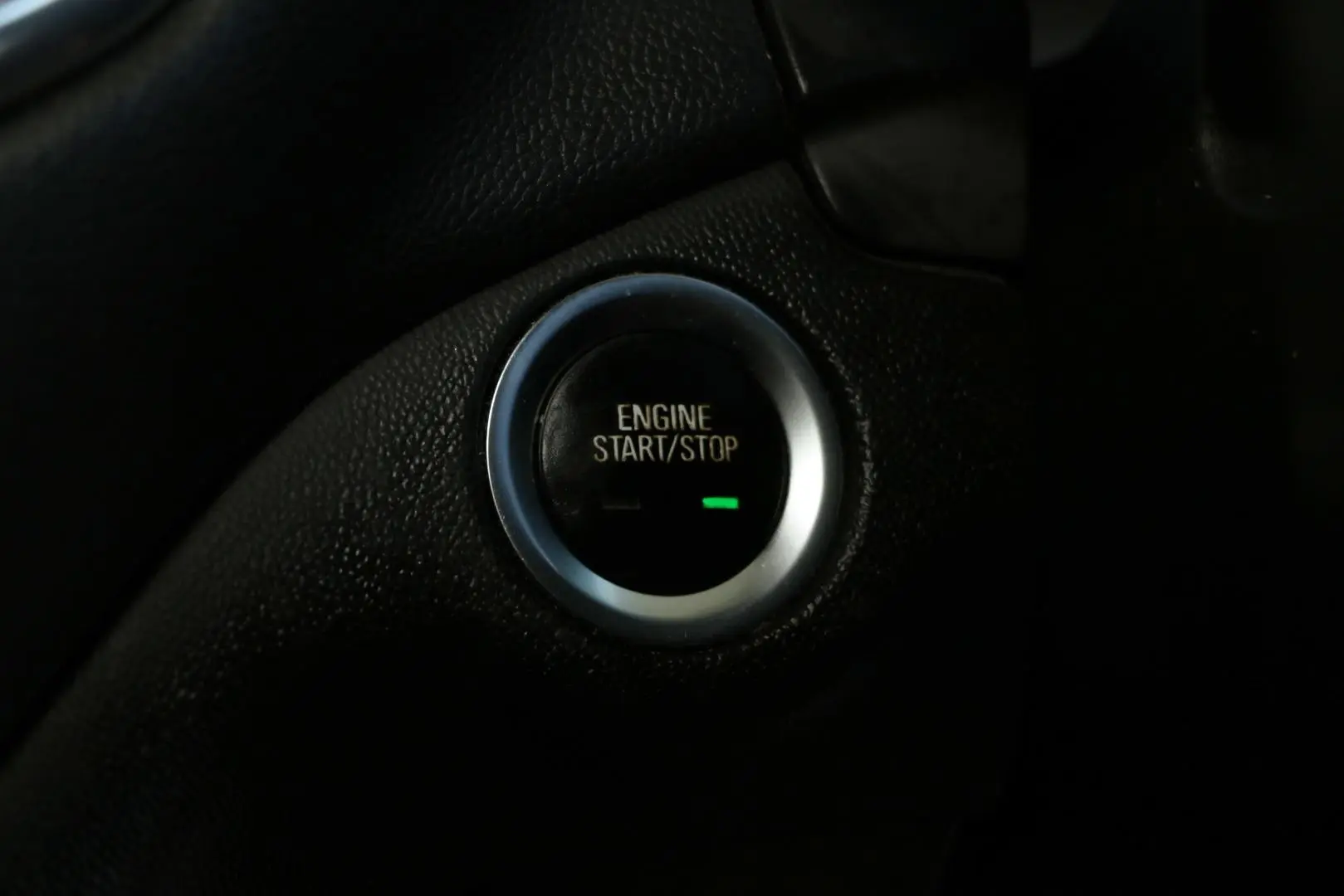 2020 Holden Equinox Gallery Image 15