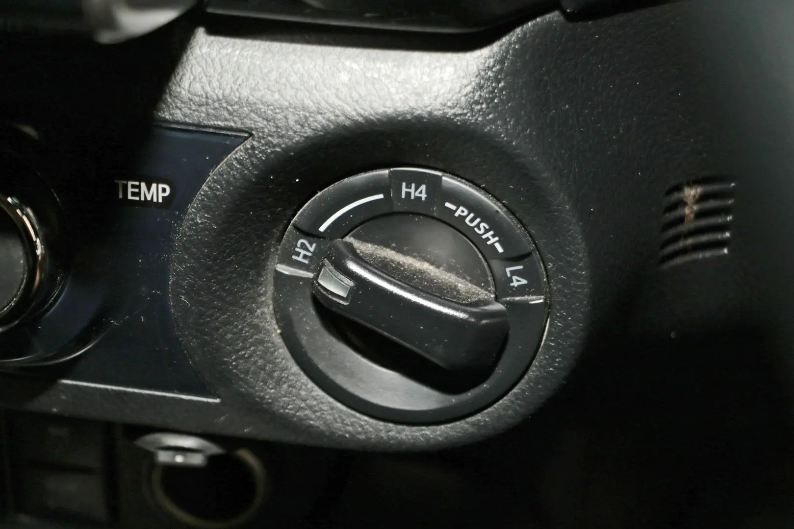 2021 Toyota Hilux Gallery Image 14