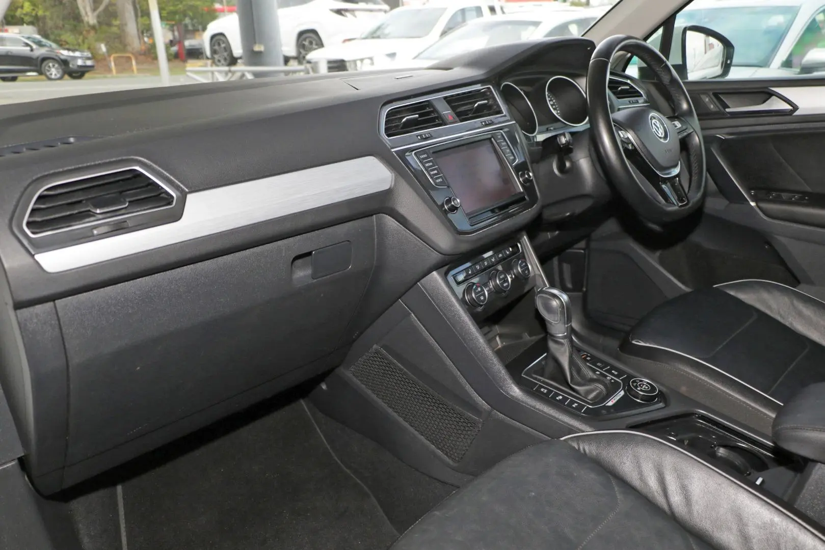 2016 Volkswagen Tiguan Gallery Image 7