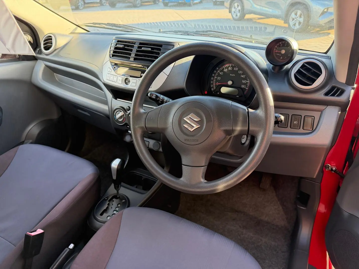 2012 Suzuki Alto Gallery Image 4