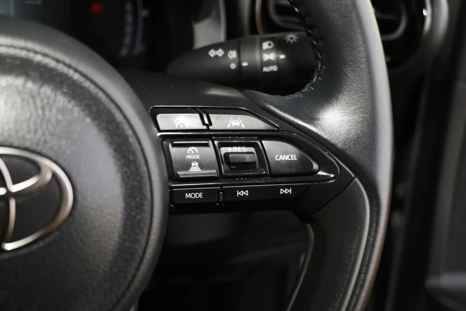 2024 Toyota Yaris Cross Gallery Image 15