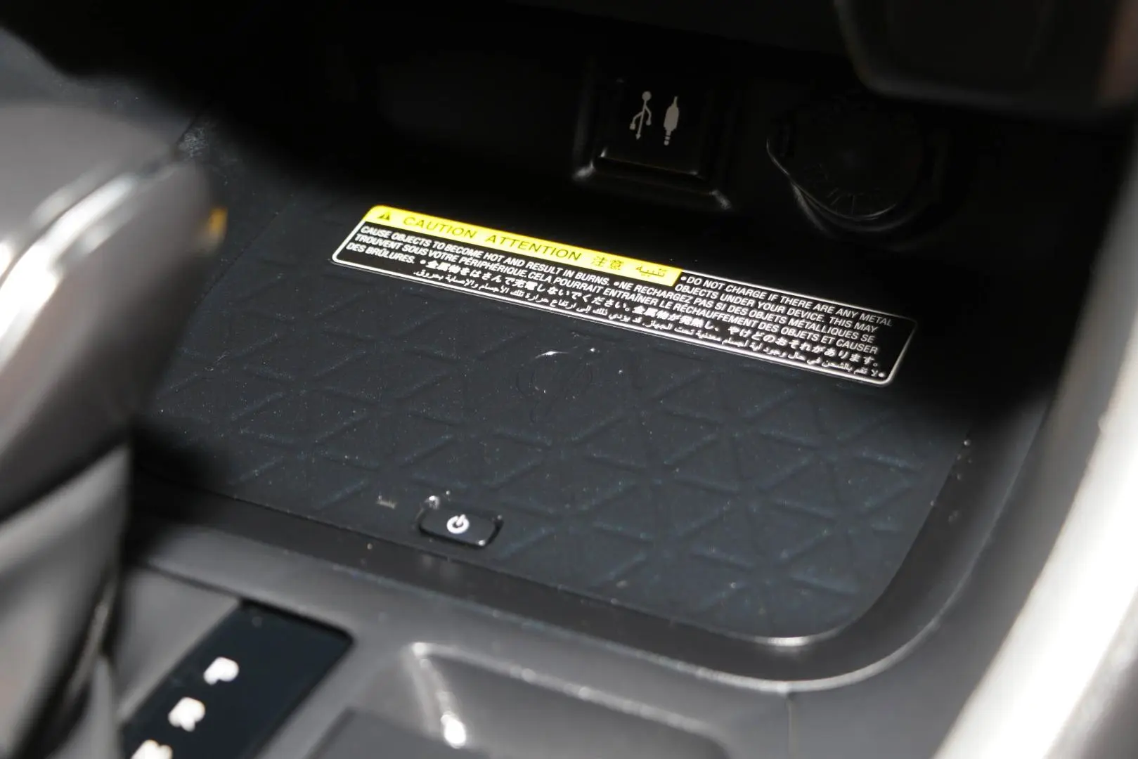 2019 Toyota RAV4 Gallery Image 14
