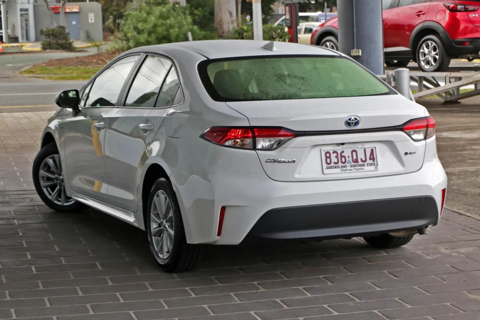 2025 Toyota Corolla Gallery Image 3