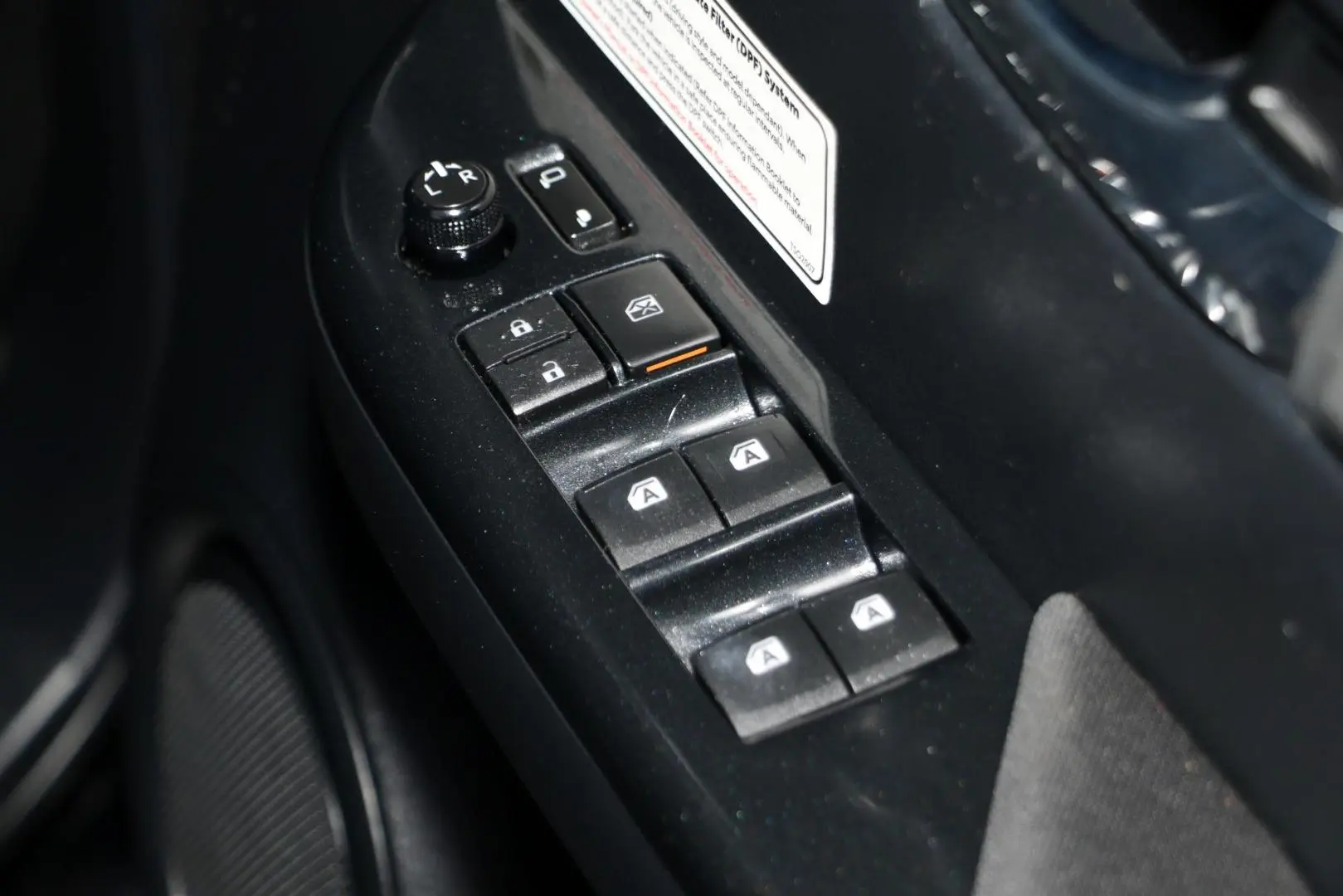 2021 Toyota Hilux Gallery Image 21