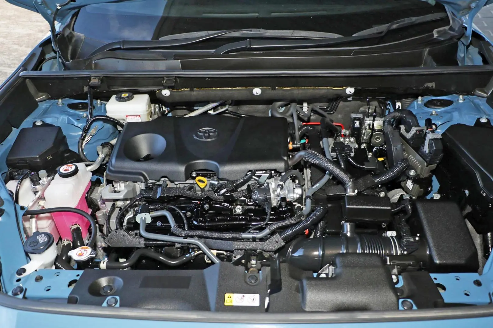 2023 Toyota RAV4 Gallery Image 22
