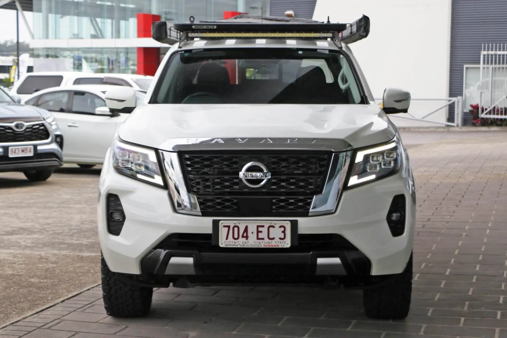 2022 Nissan Navara Gallery Image 3