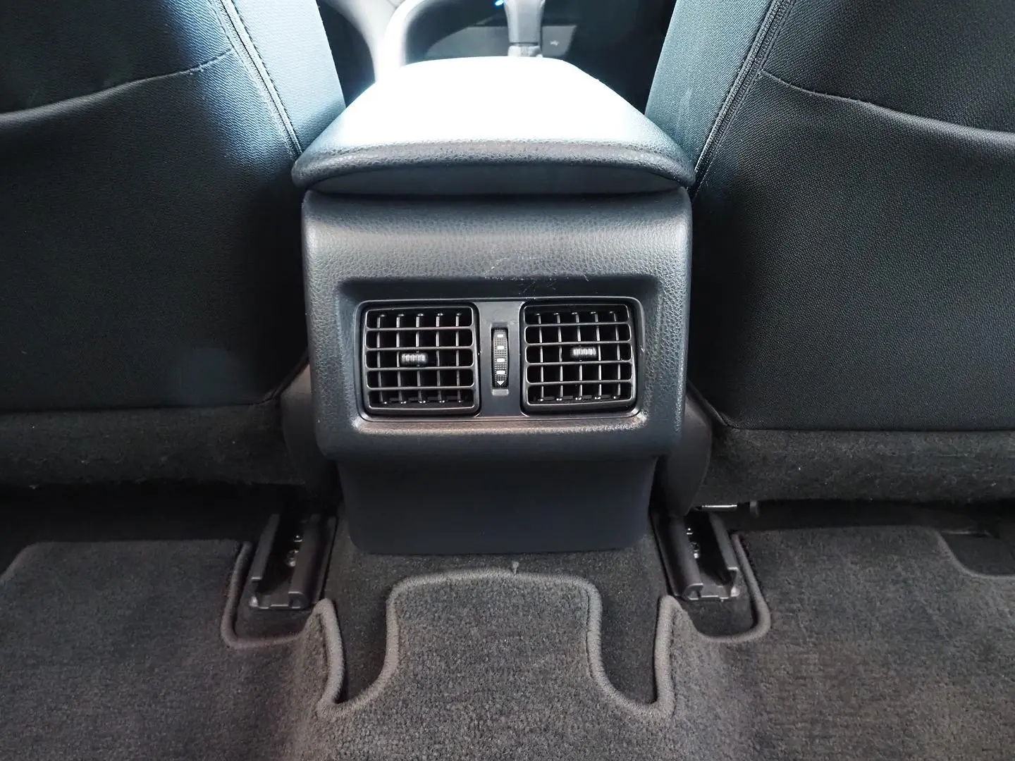 2024 Toyota Camry Gallery Image 16