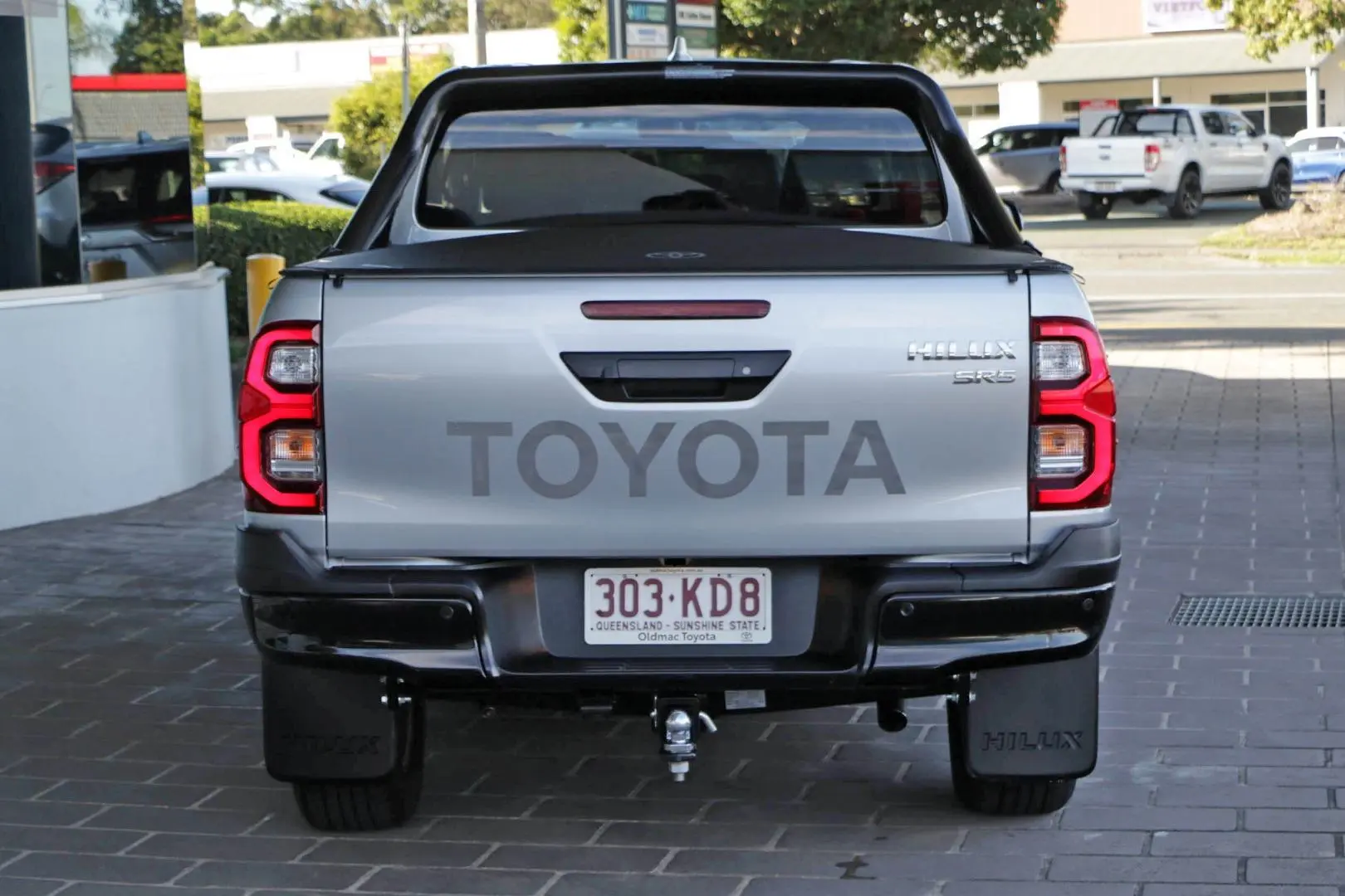 2024 Toyota Hilux Gallery Image 5