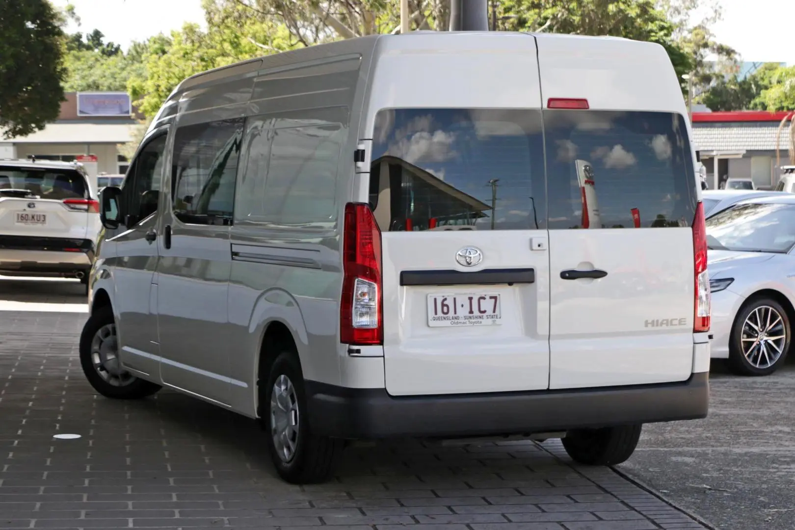 2023 Toyota Hiace Gallery Image 2