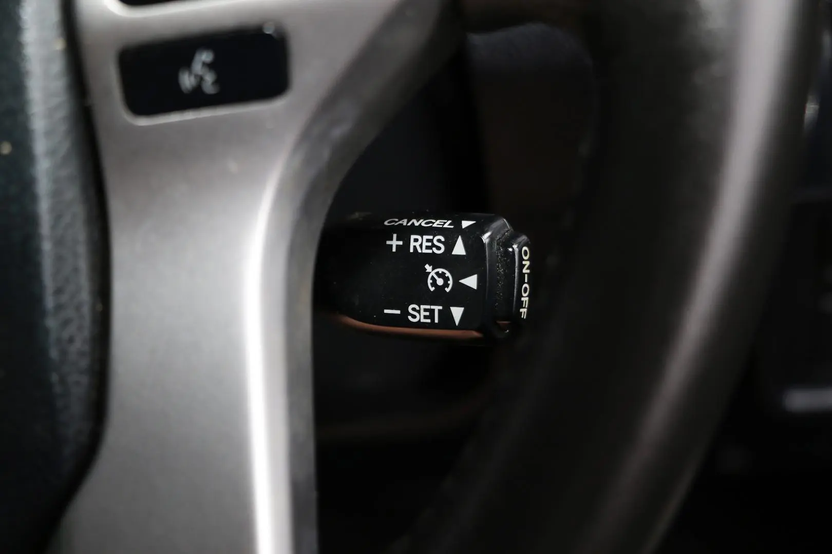 2014 Toyota Landcruiser Prado Gallery Image 14