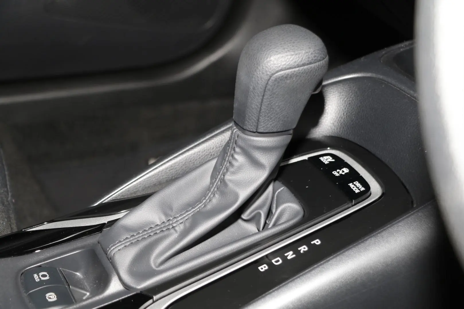 2025 Toyota Corolla Gallery Image 16