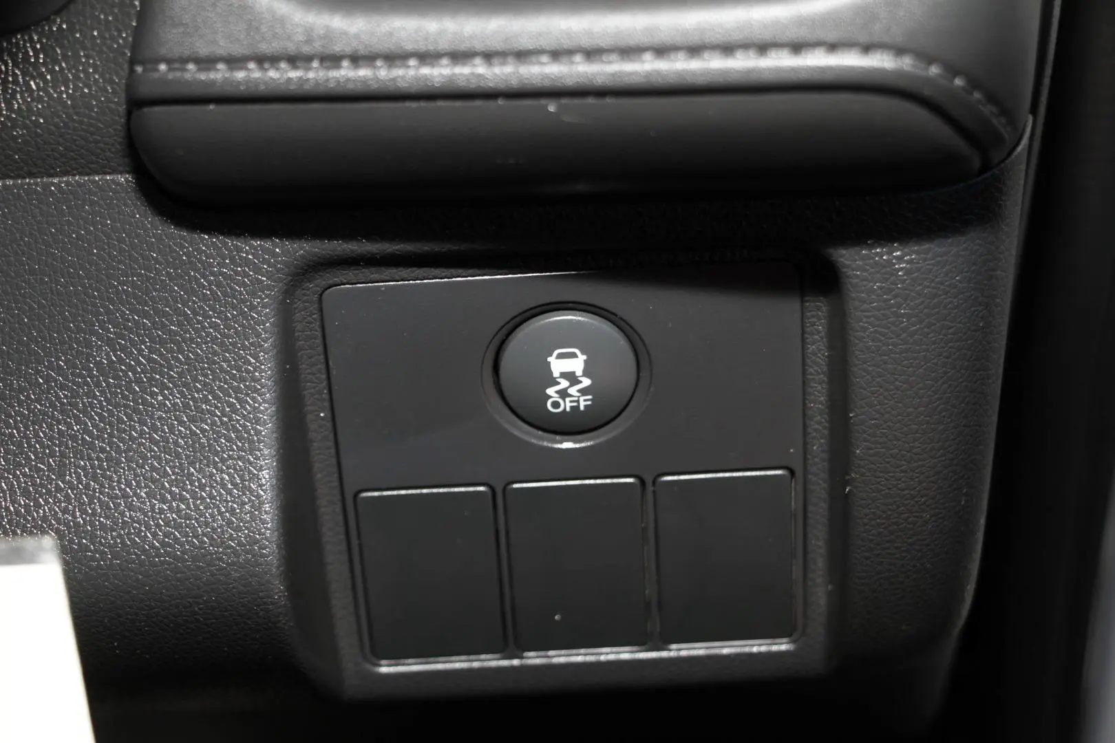 2015 Honda HR-V Gallery Image 16
