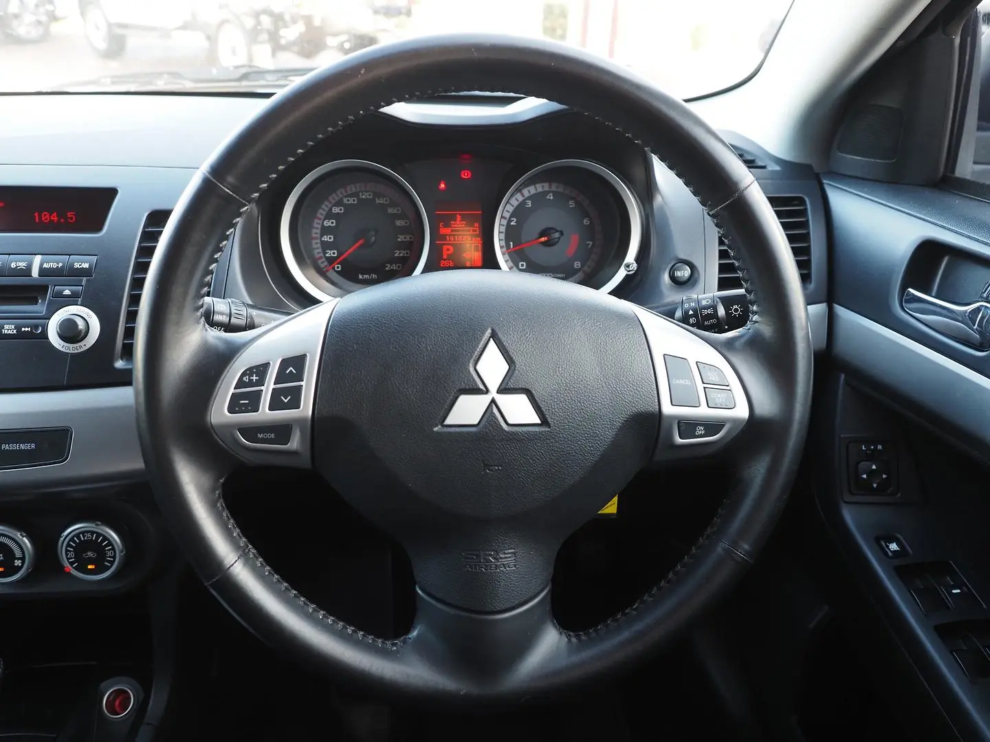 2009 Mitsubishi Lancer Gallery Image 14