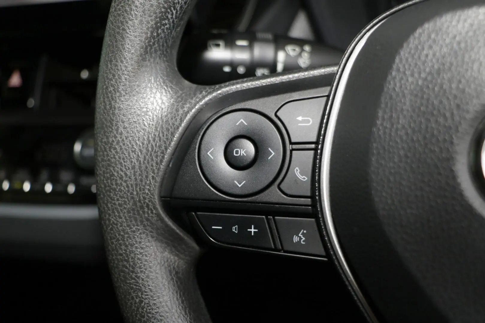 2023 Toyota Corolla Gallery Image 14