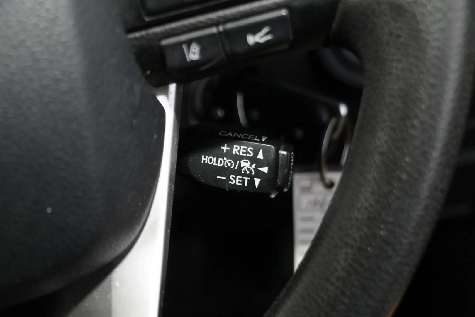 2021 Toyota Hilux Gallery Image 11