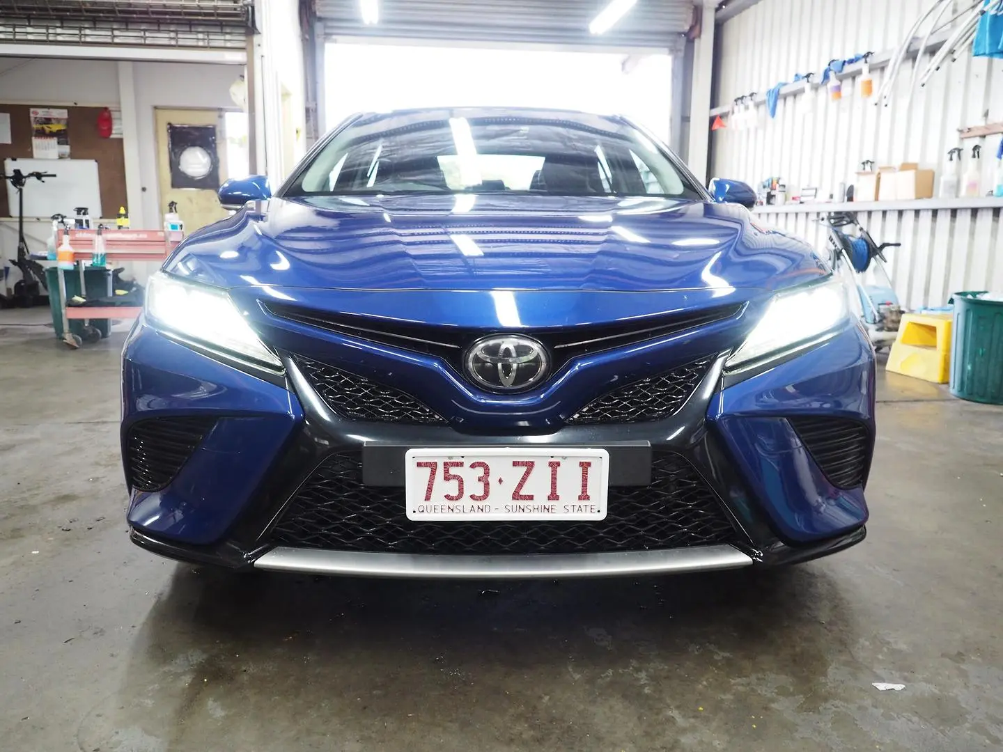 2018 Toyota Camry Gallery Image 9