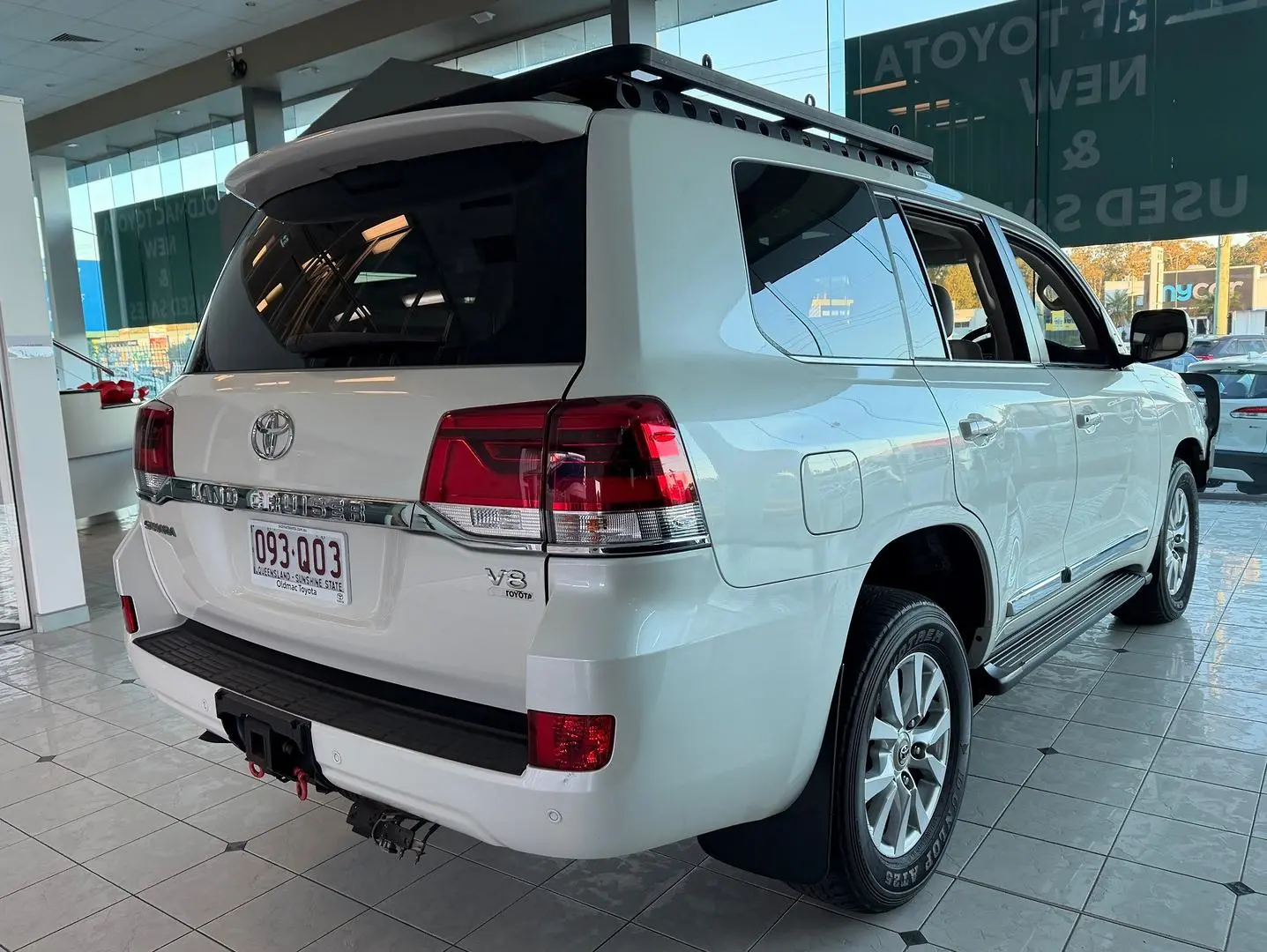 2019 Toyota Landcruiser Gallery Image 3