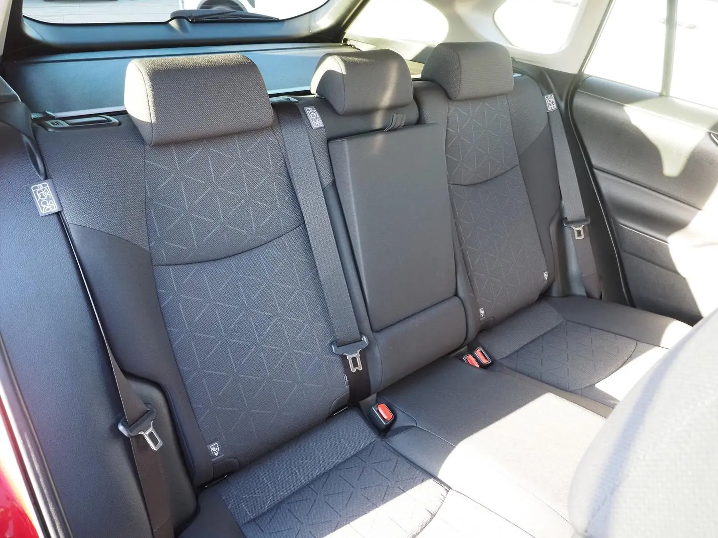 2022 Toyota RAV4 Gallery Image 17