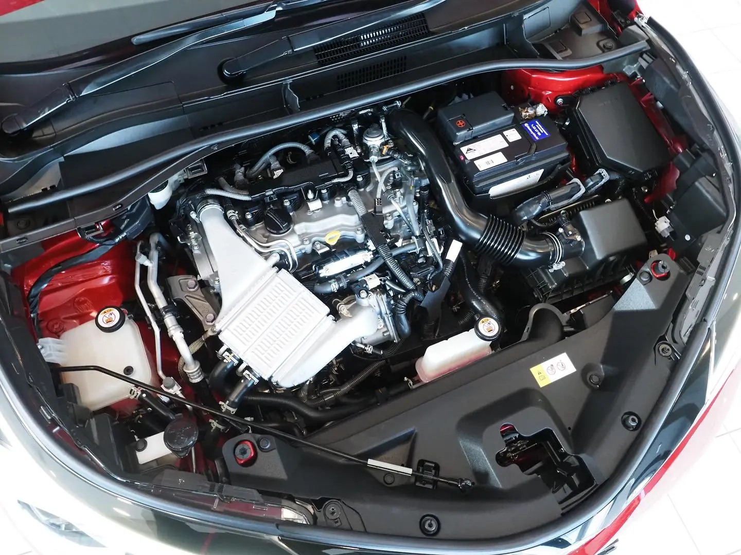 2021 Toyota C-HR Gallery Image 5